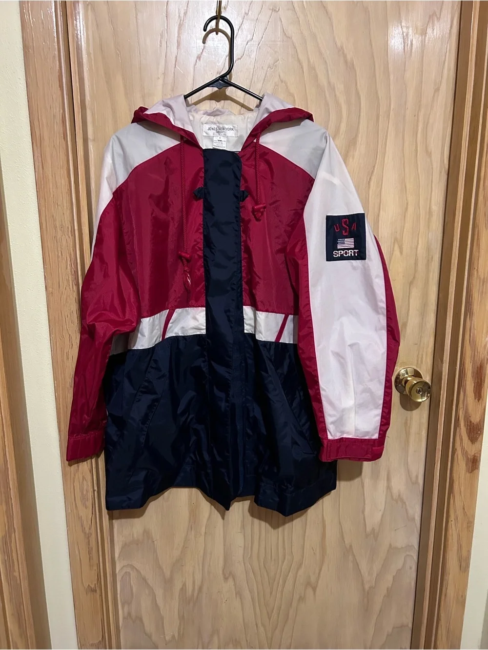 Jones New York lightweight hooded